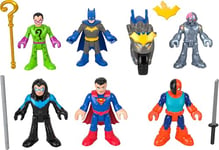 Imaginext DC Super Friends Coffret de figurines Deluxe avec 12 pièces de jeu d’imitation dont Batman pour les enfants à partir de 3 ans