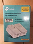 TP-Link TL-PA4010P KIT AV600 Passthrough Powerline Starter Kit TL-PA4010P V5.0