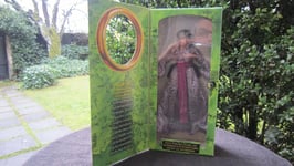 LORD OF THE RINGS  SEIGNEUR DES ANNEAUX COFFRET COLLECTOR ARWEN (1) NEUF