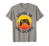 Level 16 Unlocked Headphones 16 Years Vintage 16th Birthday T-Shirt