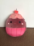 Squishmallow Limited Edition Valentine 2023 Ottie Cupcake Soft Toy Pink NEW Cake