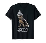 Funny Conspiracy Cat Tin Foil Hat Aliens Shirt Gift Men T-Shirt