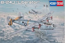 Hobby Boss 83211 Consolidated B-24J Liberator 1:32 Aircraft Model Kit