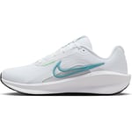 Nike Women's Downshifter 13 Straßenlaufschuh für Damen Road Running Shoe, White Denim Turq Vapor Green Black, 5 UK