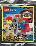 LEGO City Bob's Fire Stand Minifigure Foil Pack Set 952104