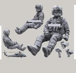 1/35 US Air Force Pave Hawk Pilot Crew Soldier Resin Figure Model Kit Unassemble