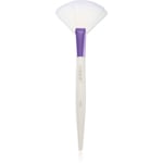 Royal and Langnickel Chique Studio Fan fan makeup brush 1 pc