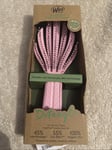 WetBrush Go Green Curl Detangler Hairbrush, Made from Plant Based Plastic, Soft