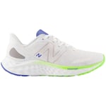 Chaussures New Balance  Arishi