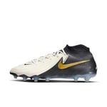 Nike Homme Phantom Luna II Elite AG-Pro Chaussures de Football, Pièce en Or Blanc et Noir MTLC, 39 EU