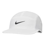 Nike Dri-FIT Fly Löparkeps Vit | Lätt och Ventilerande Mössa för Löpning - Handla nu på Loparshop.se!