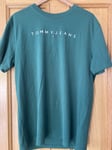 Men’s Tommy Hilfiger T-Shirt Size M Regular Linear Logo Court Green Short Sleeve