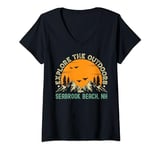 Womens Seabrook Beach, New Hampshire - Explore The Outdoors V-Neck T-Shirt