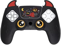 Protection Manette Pour Ps5 Avec Capuchon Joystick,Coque De Protection Compatible Avec Ps5 Station De Charge,Protège Manette Pour Ps5 Grip Avec Sticker Pavé Tactile-Noir(Cute Demon)