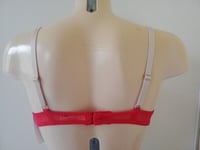 PASSIONATA SOUTIEN GORGE TAILLE 90A COULEUR ROUGE REF 4612