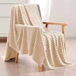 Comart, Plaid Gaufre, Doux et Chaud, Effet Polaire, Confortable et Enveloppant, pour canapé, lit, Fauteuil, Parfait pour Automne et Hiver, Lavable en Machine, Couleur Beige 125 x 150 cm