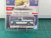 Greenlight 1995 Ford F250 Boston Police Hot Pursuit 1/64 Scale Series 40