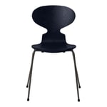 Fritz Hansen - Myran 3101 Midnight Blue Färgad Ask/Warm Graphite - Matstolar - designer_arne_jacobsen - Blå - Metall/Trä