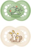 MAM Original Soother 16+ Months (Pack of 2), Baby Soother Made from Sustainable Material, SkinSoft Silicone Teat, with MAM Soother Case, Cream (Designs May Vary)