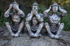 839.1919  SET DE 3  FIGURINES  SAGESSE  MEDIEVAL  TEMPLIER  CHEVALIER  MOYEN AGE