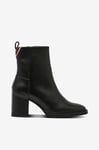 Tommy Hilfiger - Boots Ankle Boot Mid Wrapped Lthr Heel - Svart