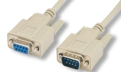 MicroConnect Seriellforlengelseskabel - DB-9 (hann) til DB-9 (hunn) - 30 m