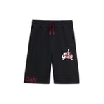 Hang out or play comfortably in the Jordan Shorts, made from fleece fabric for an extra-soft pair anytime wear. Older Kids' (Boys') Shorts - Black