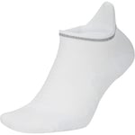 Nike CU7201-100 U NK SPARK CUSH NS Socks unisex-adult white/(reflective) 8-9.5