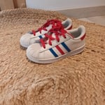 Baskets basses enfant adidas  Baskets superstar adidas