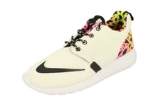 Nike Womens Roshe One Fb GS 810513 Sneaker White Trainers - Size UK 4.5