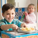 Wooden Flip & Serve Pancake Set: Play House - Melissa & Doug