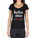 Femme Tee-Shirt Badass Depuis 1992 - Badass Since 1992 - 32 Ans T-Shirt Graphique Idée Cadeau 32e Anniversaire Vintage Année 1992 Nouveauté