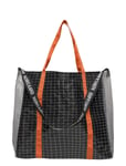 Laundrette Alba Bag Black Mads Nørgaard