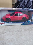 MAISTO 1:18 Scale - Porsche 911 GT3 in Red - Diecast Model Car