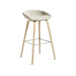 HAY - About a Stool AAS33 Low, Stainless Footrest, WB Lacquered Oak/Cat.6 Sense Black - Barstolar - Hee Welling - Metall/Trä/Plast