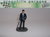 F554 - Greenhills Scalextric Carrera Gentleman Spectator with Cane 1.32 Scale...