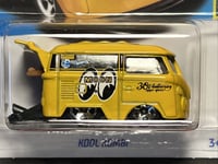 2023 Hot Wheels KOOL KOMBI VW MOONEYES - 49/250 SURF’S UP 2/5 - Long Card HKJ33