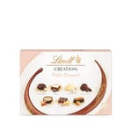 Lindt - Boîte CRÉATION Petits Desserts - Assortiment de Chocolats au Lait, Noirs et Blancs - Inspiration pâtissière - Idéal pour Noël, 413g