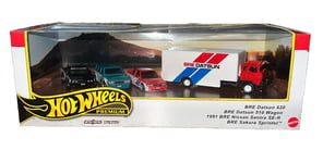 Hot Wheels Premium Collectors Diorama box set - Bre Datson 510 Wagon Nissan