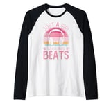 Just A Girl Who Loves Beats, Vintage Beats Girls Kids Raglan Baseball Tee