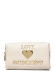 Love Moschino Bags Slg-Padded Shiny Heart Necessär Creme [Color: IVORY ][Sex: Women ][Sizes: ONE SIZE ]