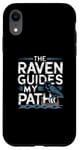 Coque pour iPhone XR Illustration viking nordique The Raven Guides My Path