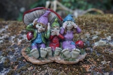 97234  FIGURINE  3  TROLL  SAGESSE AVEC  CHAMPIGNON FAMILLE   PIXIE ELFE PIXIES