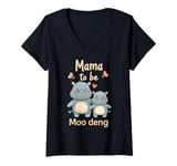 Womens Moo-Deng Hippo The Famous Baby Pigmy Moodeng V-Neck T-Shirt