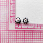 50 st Nya e Mini Cartoon Penguin Resin Figurine Crafts Flatback Black