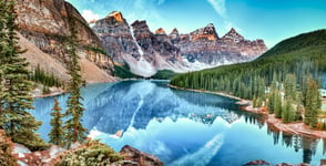 Moraine Lake i Banff National Park Canada