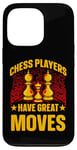 Coque pour iPhone 13 Pro Les joueurs d'échecs ont de grands mouvements King Queen Checkmate Fun