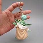 Disney Baby Yoda nyckelring Yoda modell nyckelring Kawaii Cartoon Pendant nyckelring