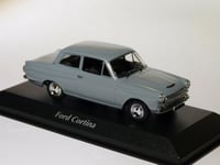 Ford Cortina MK I de 1962 Grise au 1/43 de Minichamps / Maxichamps 940082000