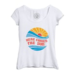 T-Shirt Femme Col Echancré Here Comes The Sun Musique Musicien Instrument